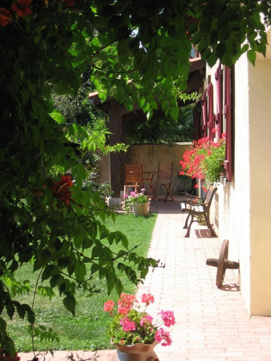 Chambres D'Hotes L'Ardiegeoise Exterior photo